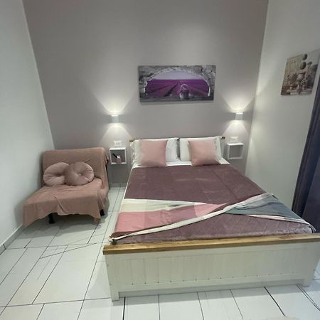 Laura Rooms La Spezia Buitenkant foto